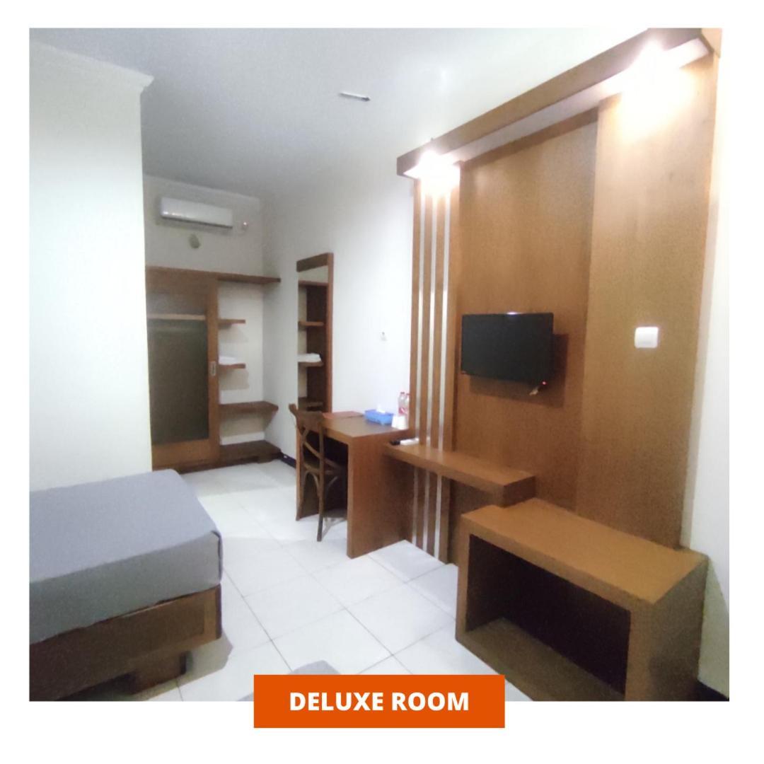 Wanitatama Hotel & Convention Hall Pakualaman 외부 사진