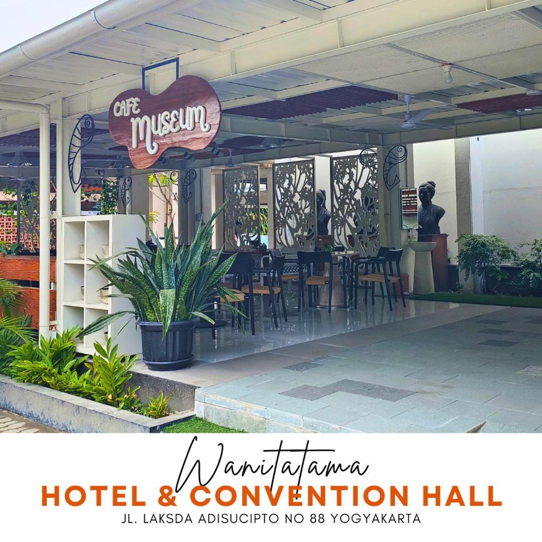 Wanitatama Hotel & Convention Hall Pakualaman 외부 사진